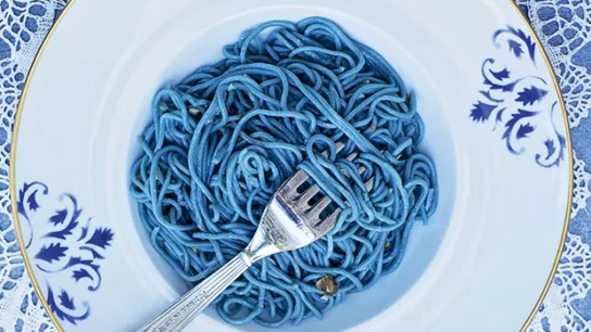 Macarrão azul